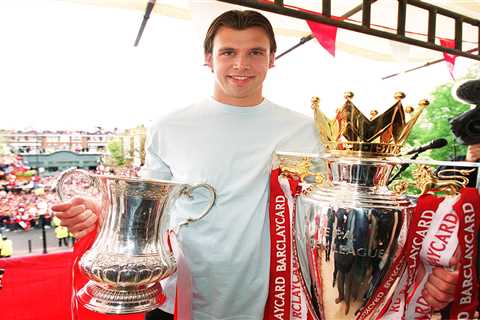 Arsenal Premier League title winner Stuart Taylor looks unrecognisable 20 years on and only..