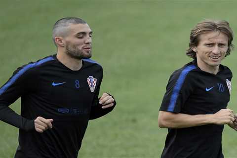 Luka Modric tips Chelsea star Mateo Kovacic to be his heir in Croatia team and lead them to glory
