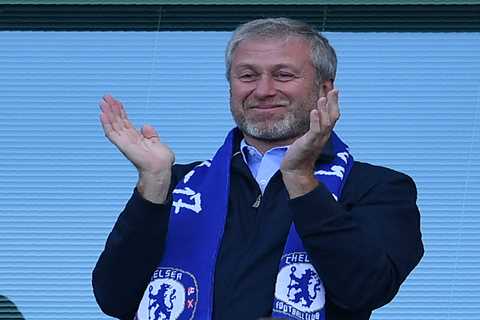 Nicolas Anelka pays tribute to ‘class act’ Roman Abramovich for always showing his players ‘lots of ..