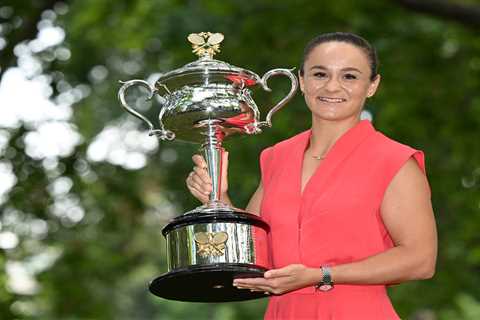 Australian star Ash Barty announces shock retirement from tennis at the age of 25 ‘to chase other..