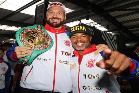 Tyson Fury’s coach SugarHill Steward receives ‘WBC Trainers Belt’ after Gypsy King’s brutal Dillian ..