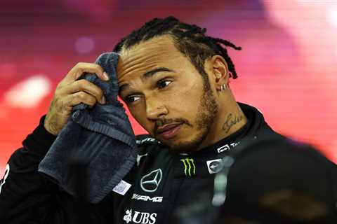 Max Verstappen slams Lewis Hamilton and says George Russell is proving Mercedes isn’t ‘undriveable’ ..