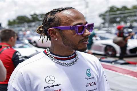 Lewis Hamilton’s Mercedes team remain committed to F1 despite early season struggles and keeping..