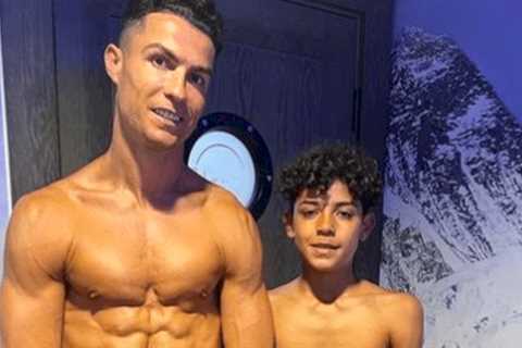 Man Utd star Cristiano Ronaldo shows off ripped physique as he joins local gym