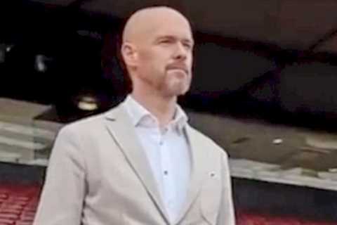 Erik ten Hag snapped in Man Utd dugout for the first time since replacing Ralf Rangnick