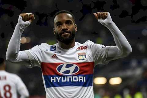 Alexandre Lacazette pushing Lyon to re-sign Corentin Tolisso amid Arsenal and Manchester United..
