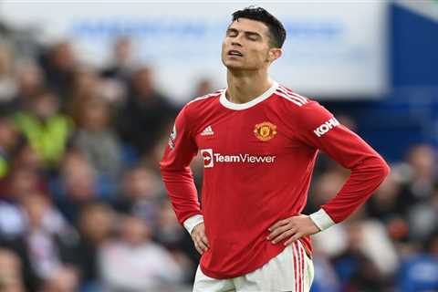 Cristiano Ronaldo one of EIGHT Man Utd stars going into final year of contracts with extension..