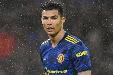 Manchester United stance on Ronaldo future revealed after 37-year-old asks to leave