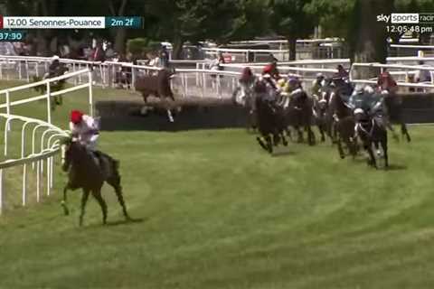 ‘Beyond a joke’ – ‘Ridiculous’ horse race sparks explosion of punter comments after ‘easy’ 9-1..