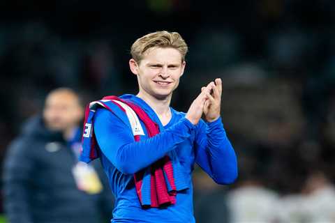 Man Utd ‘willing to wait until last DAY of transfer window to seal Frenkie de Jong deal with no..