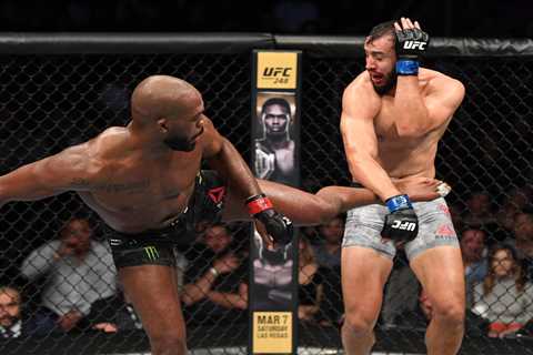 UFC legend Jon Jones reveals he’s still ‘BULKING’ up for heavyweight debut despite insane body..