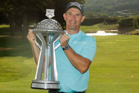 Padraig Harrington overtakes Mike Weir for Dick's Sporting Goods Open victory