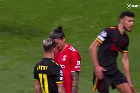 Watch Man Utd new boy Antony HEADBUTT Liverpool’s Darwin Nunez with pair to reignite explosive..