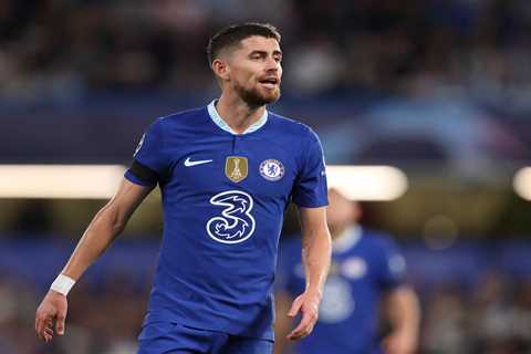 Chelsea star Jorginho being tracked by Barcelona over contract situation and could make January..