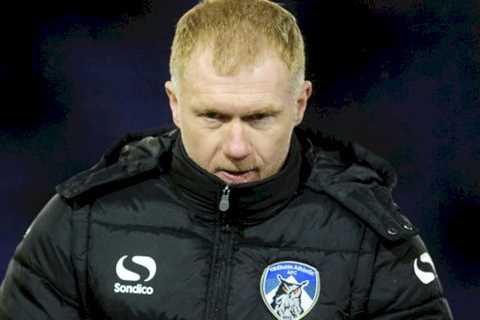 Paul Scholes ‘will never manage again’ after Man Utd legend’s Oldham nightmare