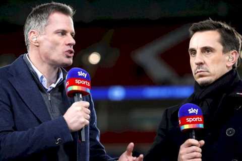 Carragher and Richards take p*ss out of Man Utd legend Neville after Ronaldo snub