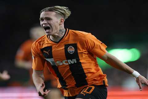 Arsenal have ALREADY signed £87million wonderkid Mudryk, claims Shakhtar Donetsk team-mate