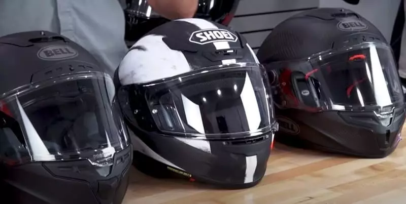 Top 8 Best Motorcycle Race Helmets: 2 To Avoid | Motorcycle Gear 101