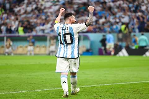 Incredible stats show Julian Alvarez and not Lionel Messi is Argentina’s key man as side struggle..