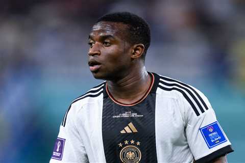 Man Utd and Chelsea receive transfer boost as target Youssafou Moukoko stalls over new Borussia..