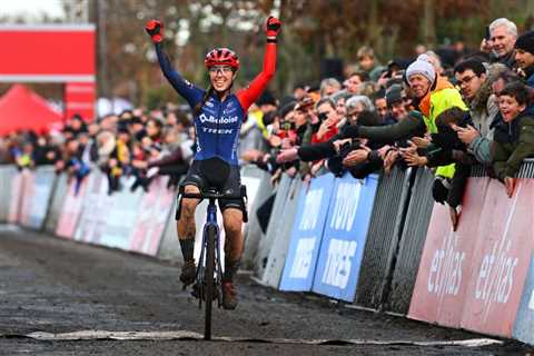 Van Anrooij leads Brand home for Trek one-two at Gavere World Cup