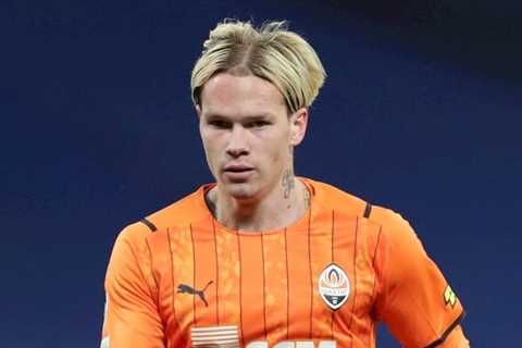 Mykhaylo Mudryk: Chelsea could hijack Arsenal’s transfer bid with Shakhtar Donetsk meeting set