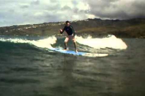 Kieron surfing in Hawaii with Hawaiian Surf Adventure