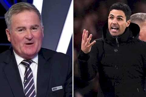 Richard Keys can’t resist reacting after Mikel Arteta is booked again by Anthony Taylor