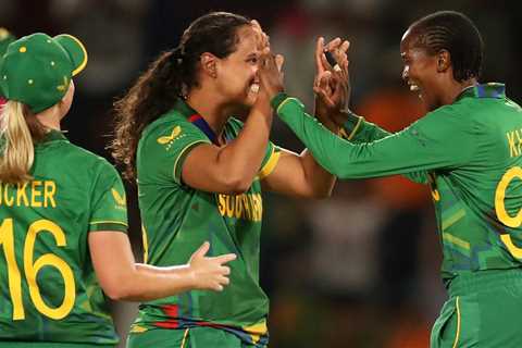 T20 World Cup: South Africa thrash New Zealand by 65 runs to boost semi-final qualification hopes | ..