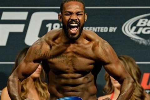 ‘It’s not a bodybuilding competition’ – UFC legend Jon Jones responds to fans mocking his new..