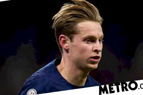 Frenkie de Jong happy at Barcelona despite Manchester United plotting another summer move