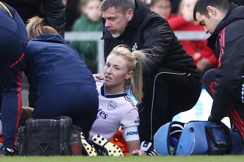 Leah Williamson: England captain says ‘World Cup dream over’ after suffering ruptured ACL |..