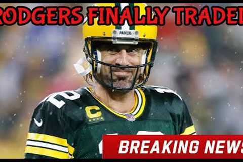 Bears News: NFC North Wide Open Now? || Rodgers Traded To Jets