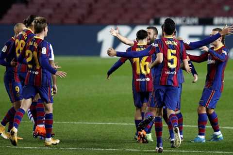 FC Barcelona overthrows Osasuna five minutes from the end