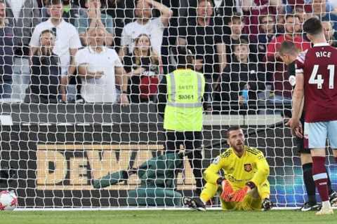 David de Gea’s huge howler gifts West Ham goal – and Man Utd fans are finally fed up