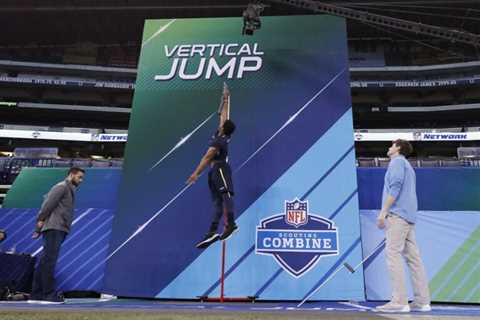 Myles Garrett showcased his elite athleticism after practice on Wednesday