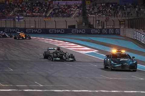 Former Mercedes one claims a “massive news” got buried amid the 2021 Abu Dhabi fiasco