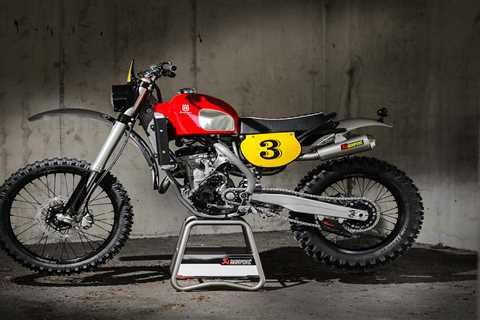 Retro ‘Crosser: A Modern Husqvarna Cross tribute from Slovenia