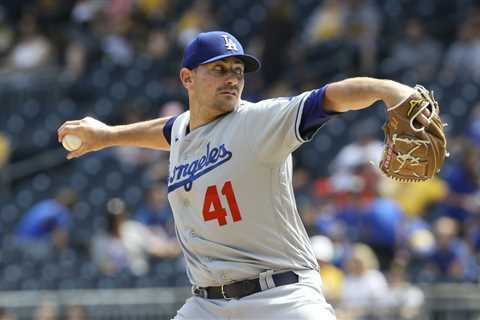 Dodgers Activate Daniel Hudson, Designate Ricky Vanasco