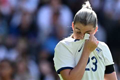 England Lionesses ‘disappointed and frustrated’ after FA talks over performance-related bonuses at..