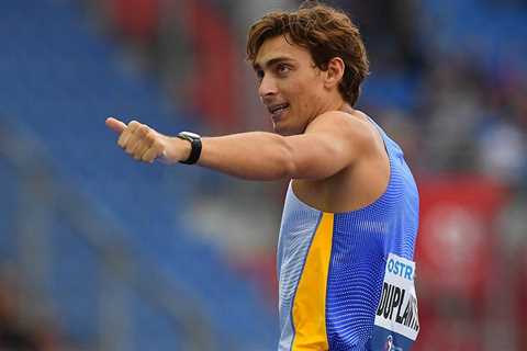 Mondo Duplantis clears 6.12m and fast time for George Mills – overseas results