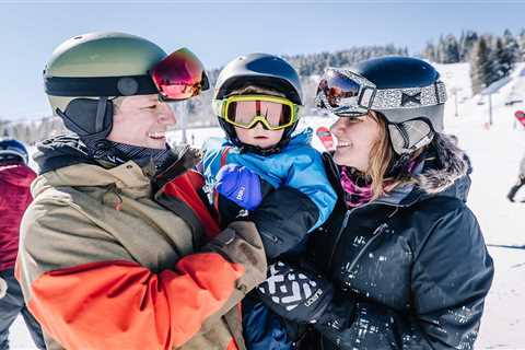 Skiing For Families - How to Plan a Family Ski Trip