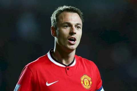 Jonny Evans Returns For Second Manchester United Debut