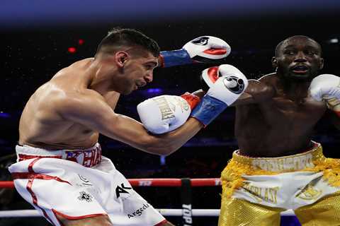 Amir Khan Sheds Light on Terence Crawford's Dual Persona and Sends a Chilling Warning to Errol..