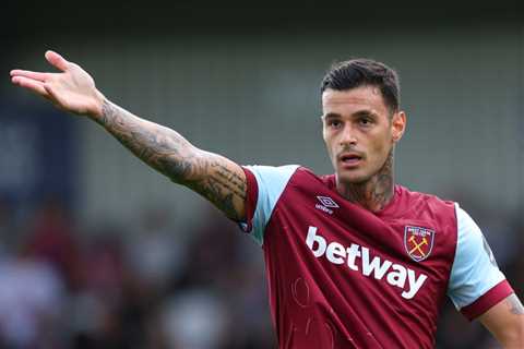 Atalanta make offer for West Ham’s Gianluca Scamacca