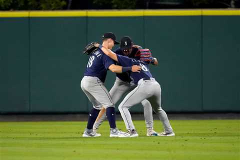 Graphic Illustrates Thursday’s Seesaw Battle Between Angels And Mariners