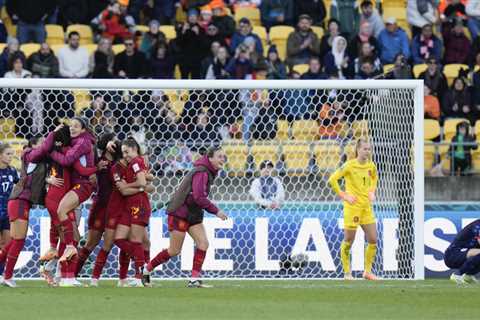 Paralluelo’s extra-time goal gives Spain a win over the Dutch and a Women’s World Cup semifinal spot