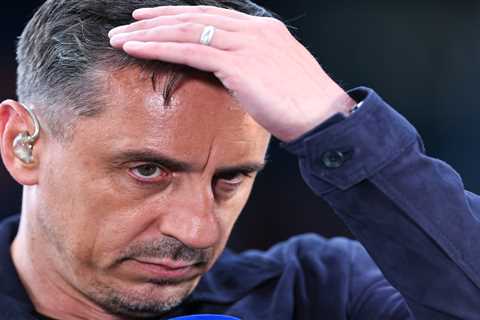 Gary Neville Doubts Man Utd's Title Chances Due to Lack of Spending