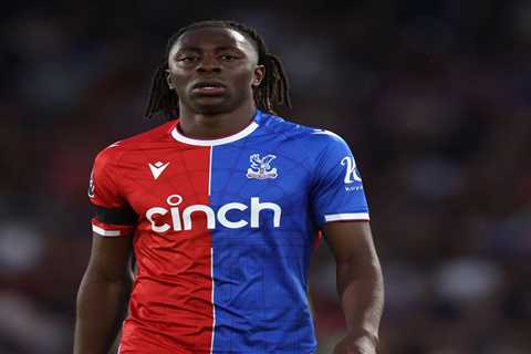 Crystal Palace Set to Offer New Contract to Midfielder Eberechi Eze