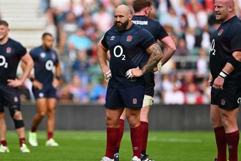 Half-empty Twickenham watches England suffer historic defeat as fans fear World Cup horror show